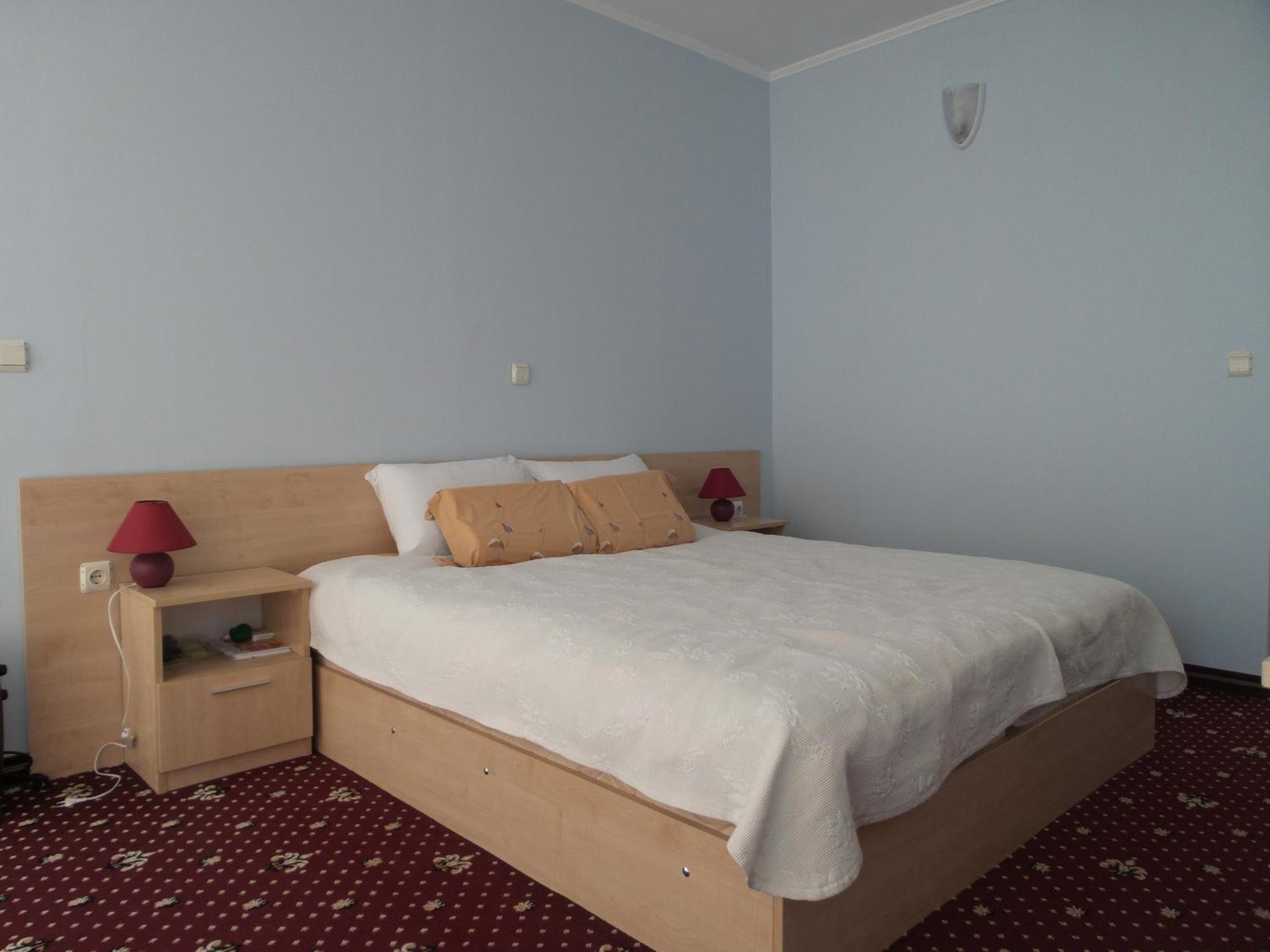 Hotel Paradise Golden Sands Bagian luar foto